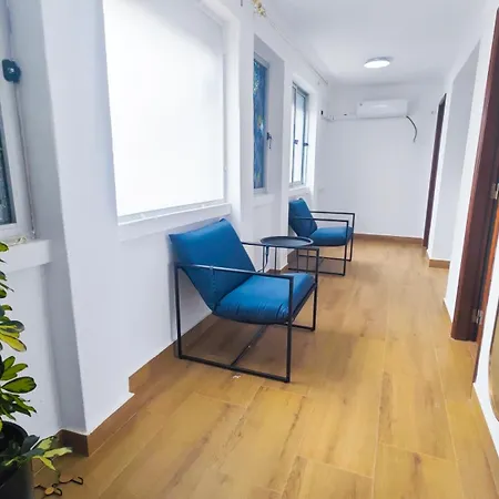 Garden House 101 * קסקאיס